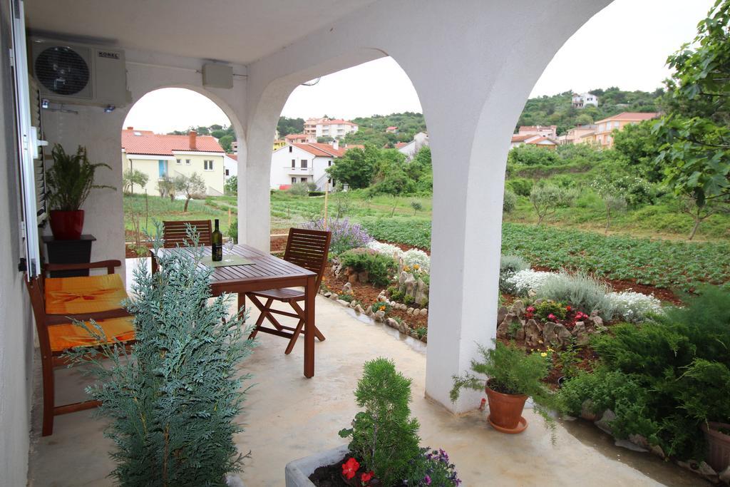 Megi1 Apartment Vrbnik Phòng bức ảnh