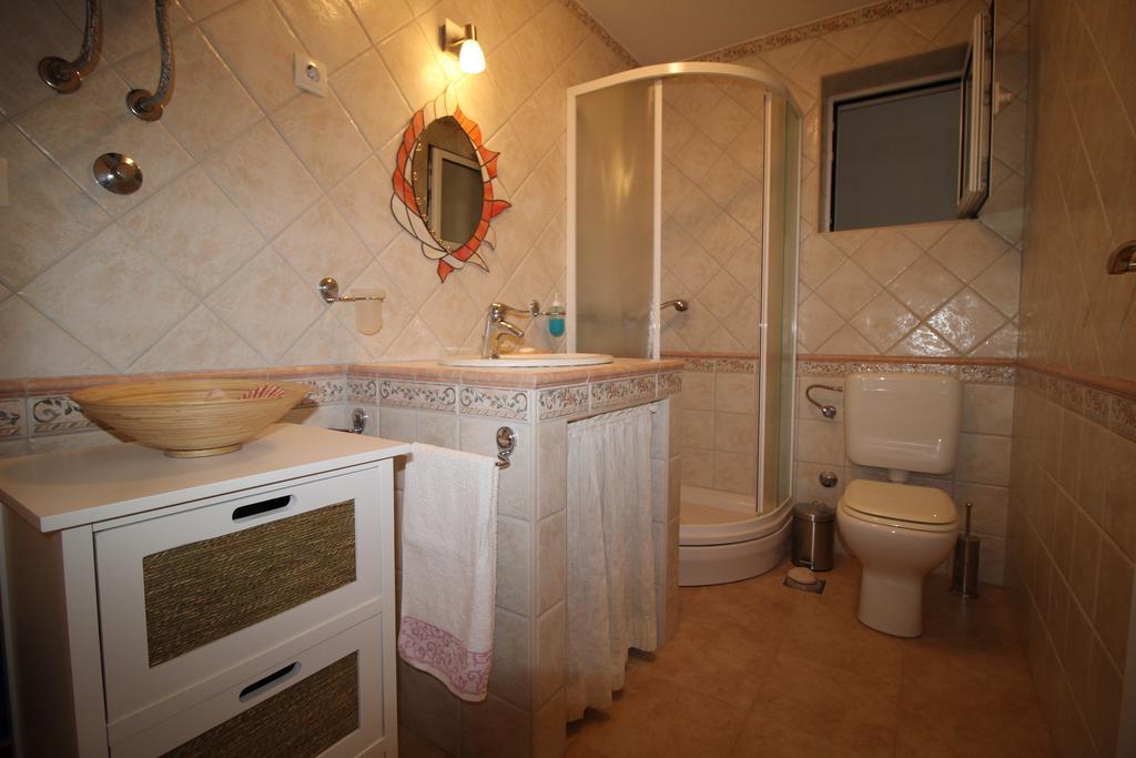 Megi1 Apartment Vrbnik Phòng bức ảnh
